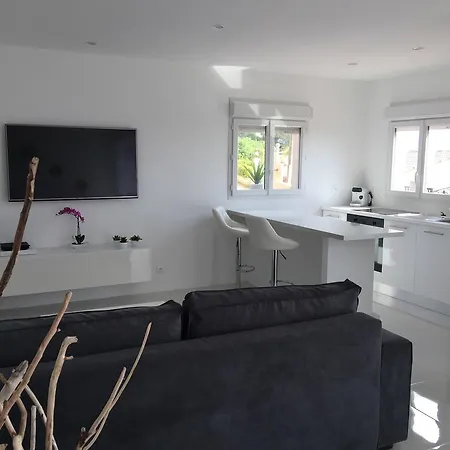 Dana Apartman Vallauris